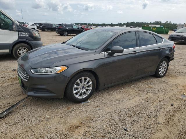 FORD FUSION S 2016 with VIN 3FA6P0G70GR122320 - Photo from auction