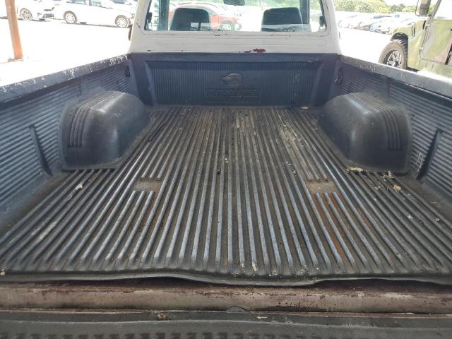 Photo 10 from auction – 2000 TOYOTA TACOMA with VIN 4TANL42N2YZ651565