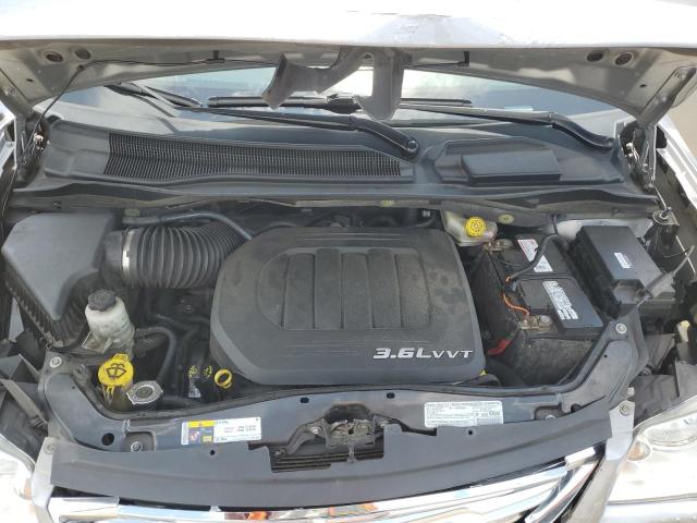 Photo 12 from auction – 2013 CHRYSLER TOWN & COU with VIN 2C4RC1CG9DR737206