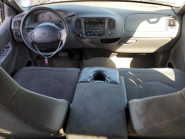 Photo 8 from auction – 2000 FORD F150 with VIN 2FTRX18L8YCA02316
