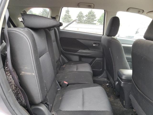 Photo 10 from auction – 2018 MITSUBISHI OUTLANDER with VIN JA4AZ2A31JZ006363