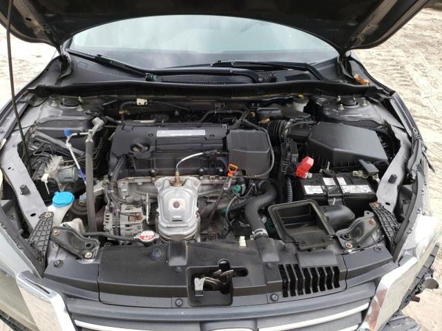 Photo 11 from auction – 2015 HONDA ACCORD LX with VIN 1HGCR2F38FA172345