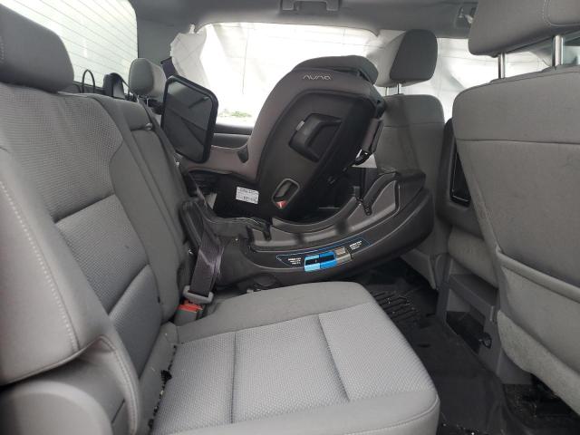 Photo 10 from auction – 2017 CHEVROLET SILVERADO with VIN 3GCUKREC3HG151408