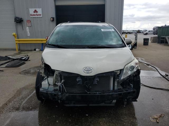 Photo 5 from auction – 2015 TOYOTA SIENNA XLE with VIN 5TDYK3DC6FS657068