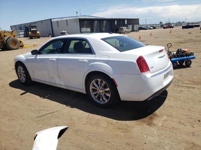 Photo 2 from auction – 2017 CHRYSLER 300 LIMITE with VIN 2C3CCARG5HH567908