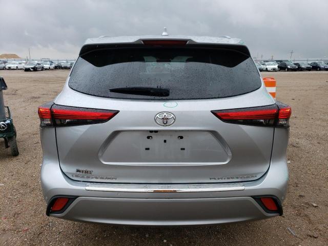 Photo 6 from auction – 2020 TOYOTA HIGHLANDER with VIN 5TDFZRBH8LS009604