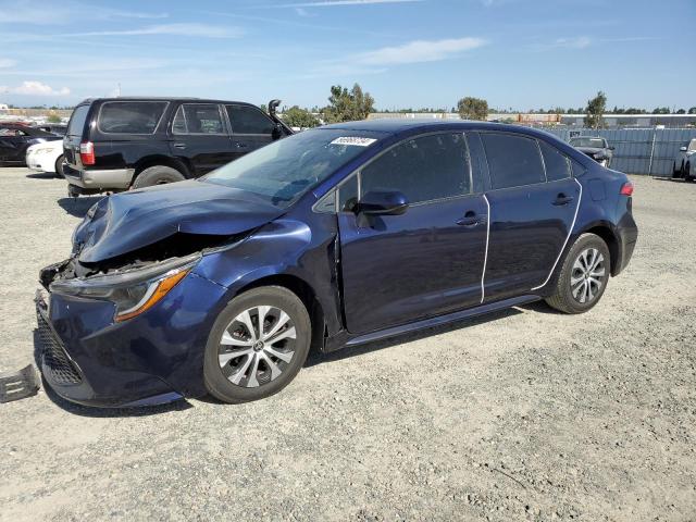 TOYOTA COROLLA LE 2021 with VIN JTDEAMDE5MJ032779 - Photo from auction