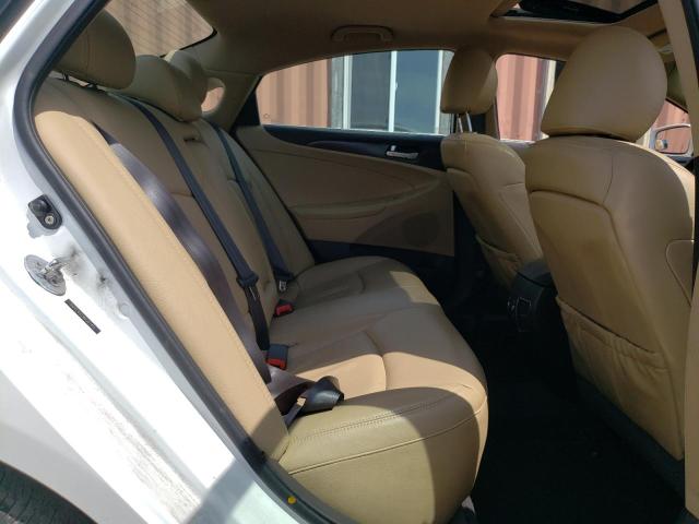 Photo 10 from auction – 2011 HYUNDAI SONATA SE with VIN 5NPEC4AC3BH257415