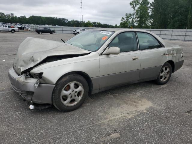 LEXUS ES 300 1997 مع رقم تعريف المركبة JT8BF22G1V0067211 - صورة من المزاد