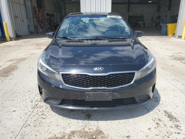 Photo 5 from auction – 2017 KIA FORTE LX with VIN 3KPFL4A7XHE056177