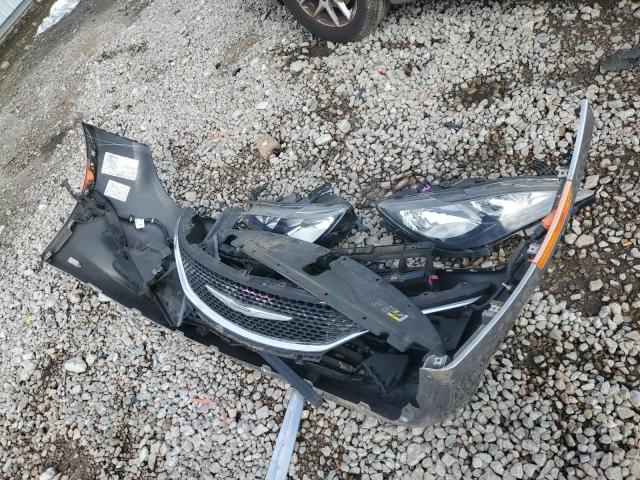 Photo 13 from auction – 2017 CHRYSLER PACIFICA L with VIN 2C4RC1CG0HR628736