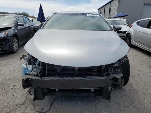 Photo 5 from auction – 2017 TOYOTA CAMRY LE with VIN 4T1BF1FK3HU425993