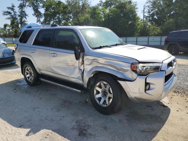 Photo 4 from auction – 2014 TOYOTA 4RUNNER SR with VIN JTEBU5JR6E5172157
