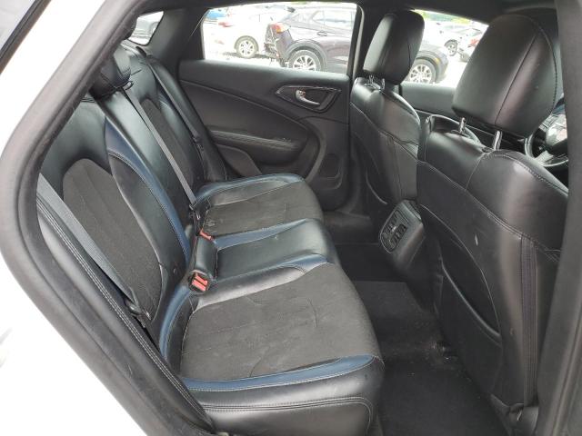 Photo 10 from auction – 2015 CHRYSLER 200 S with VIN 1C3CCCDG3FN543808