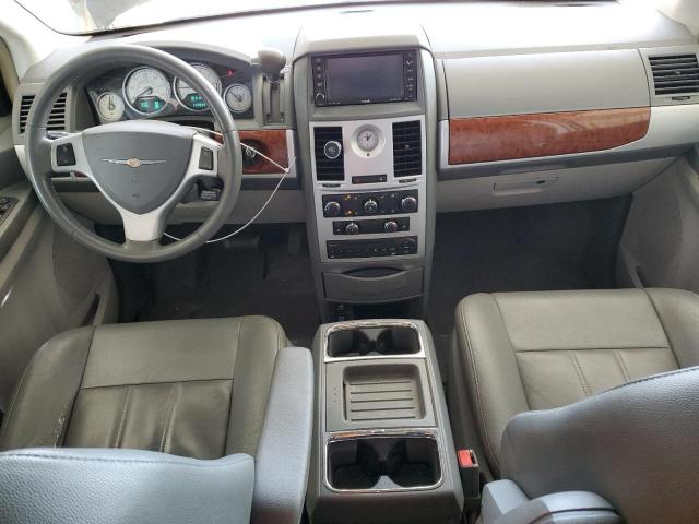Photo 8 from auction – 2008 CHRYSLER TOWN & COU with VIN 2A8HR54P98R711834