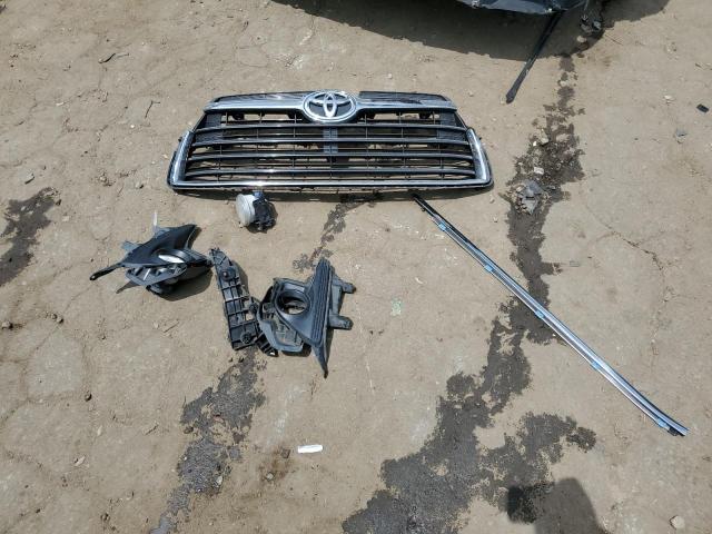 Photo 13 from auction – 2015 TOYOTA HIGHLANDER with VIN 5TDBKRFH9FS106490
