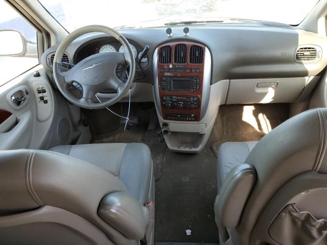 Photo 8 from auction – 2006 CHRYSLER TOWN & COU with VIN 2A4GP54L86R692674