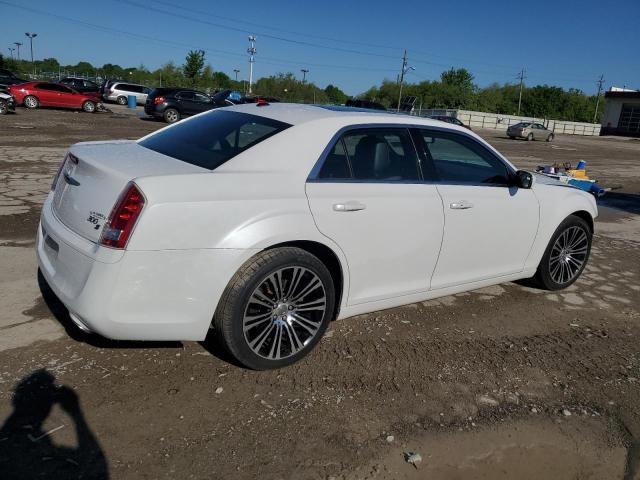 Photo 3 from auction – 2014 CHRYSLER 300 S with VIN 2C3CCABT1EH178881