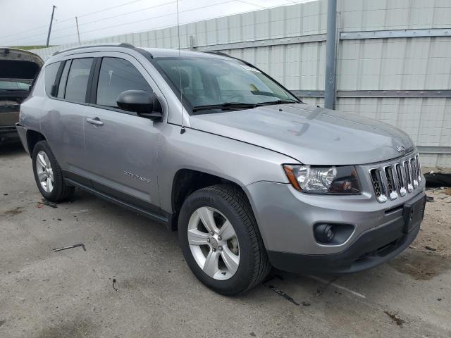 Photo 4 from auction – 2016 JEEP COMPASS SP with VIN 1C4NJDBB3GD670878