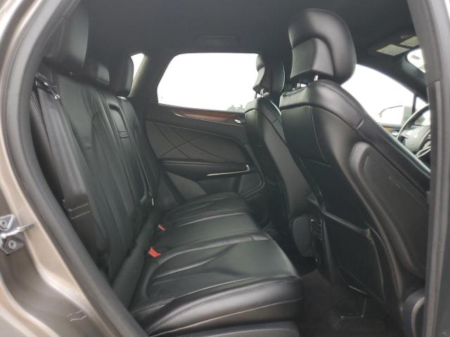 Photo 11 from auction – 2017 LINCOLN MKC SELECT with VIN 5LMCJ2C95HUL21805