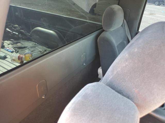 Photo 10 from auction – 2002 CHEVROLET SILVERADO with VIN 1GCEC14V92Z197080