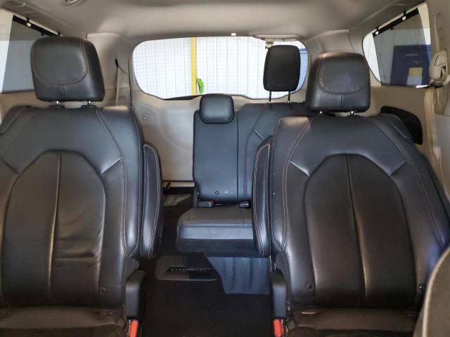 Photo 10 from auction – 2017 CHRYSLER PACIFICA T with VIN 2C4RC1BG0HR804542
