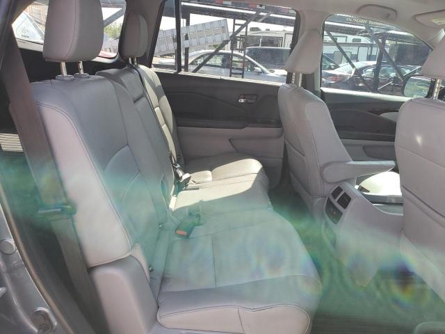 Photo 10 from auction – 2017 HONDA PILOT TOUR with VIN 5FNYF6H92HB039452