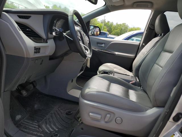 Photo 7 from auction – 2018 TOYOTA SIENNA XLE with VIN 5TDDZ3DC4JS189523