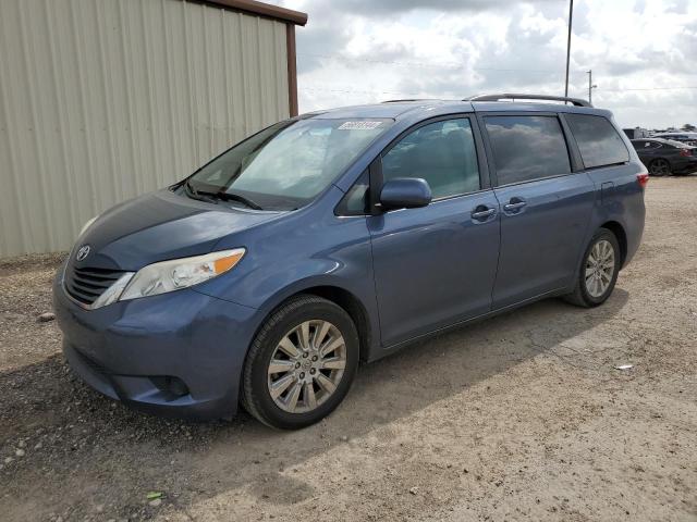 Photo 1 from auction – 2015 TOYOTA SIENNA LE with VIN 5TDJK3DC8FS101197