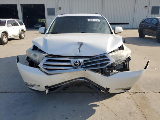 Photo 5 from auction – 2013 TOYOTA HIGHLANDER with VIN 5TDZA3EH7DS045444