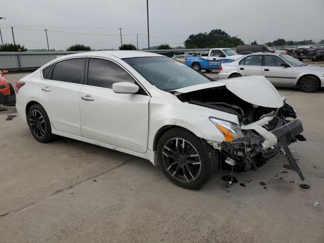 Photo 4 from auction – 2015 NISSAN ALTIMA 2.5 with VIN 1N4AL3APXFC142006
