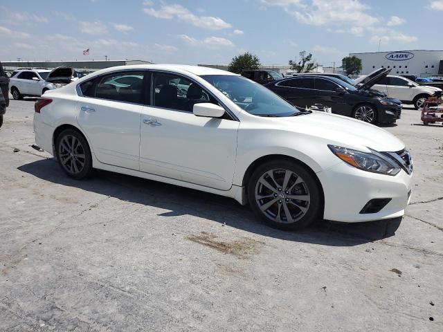 Photo 4 from auction – 2018 NISSAN ALTIMA 2.5 with VIN 1N4AL3AP4JC480171