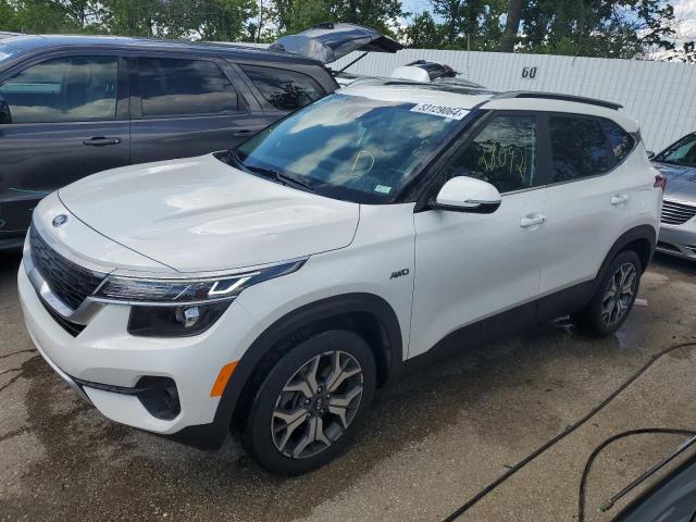 KIA SELTOS EX 2021 with VIN KNDERCAA9M7130571 - Photo from auction