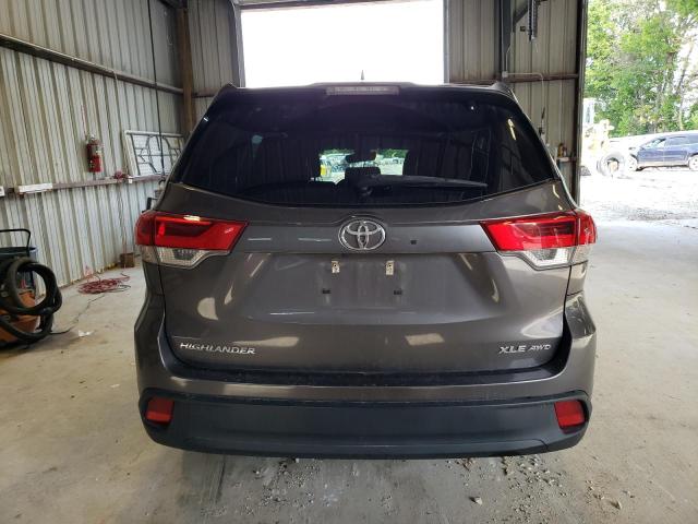 Foto 6 de la subasta – 2017 TOYOTA HIGHLANDER con VIN 5TDJZRFH6HS428353