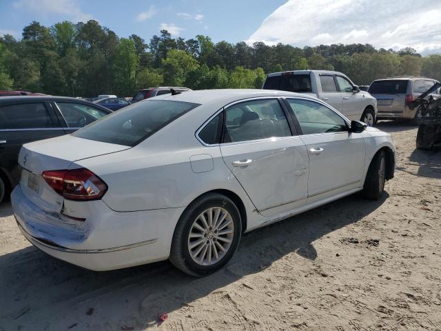 Photo 3 from auction – 2016 VOLKSWAGEN PASSAT SE with VIN 1VWBT7A30GC033006