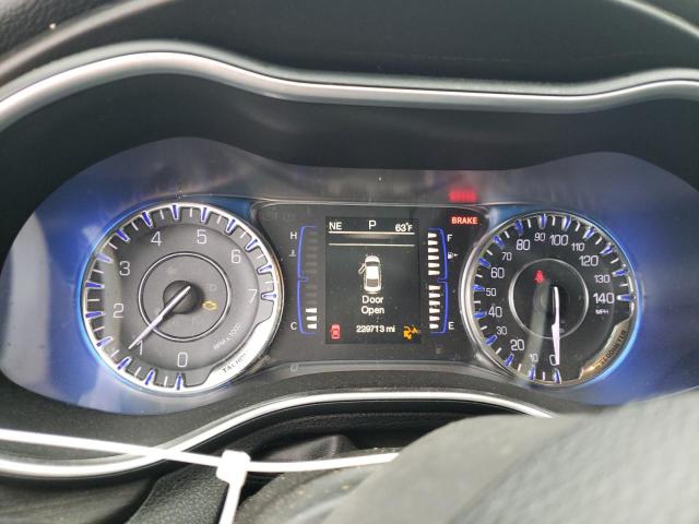 Photo 9 from auction – 2015 CHRYSLER 200 LIMITE with VIN 1C3CCCAB1FN649246