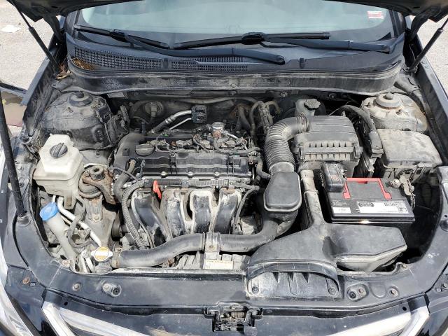 Photo 11 from auction – 2011 HYUNDAI SONATA SE with VIN 5NPEC4AC2BH132177