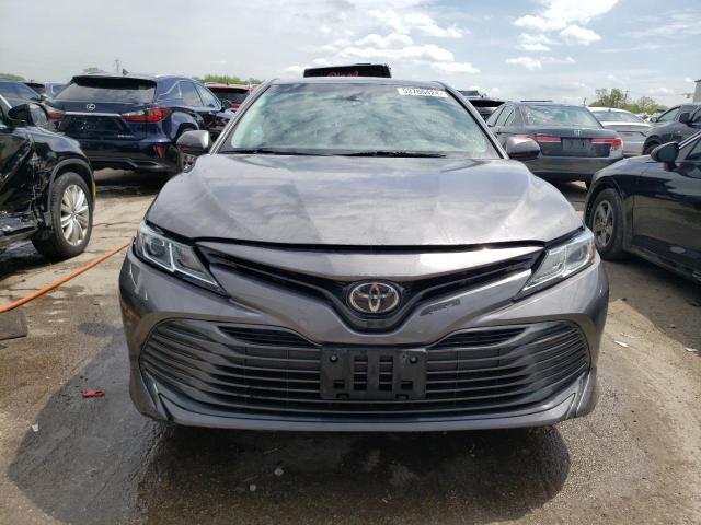 Photo 5 from auction – 2018 TOYOTA CAMRY L with VIN 4T1B11HK5JU653222