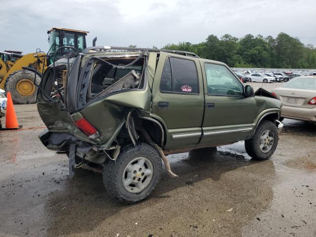 Photo 3 from auction – 2001 CHEVROLET BLAZER with VIN 1GNDT13W512160872