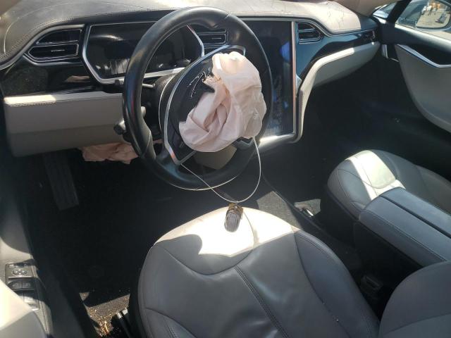 Photo 8 from auction – 2013 TESLA MODEL S with VIN 5YJSA1AG3DFP09178