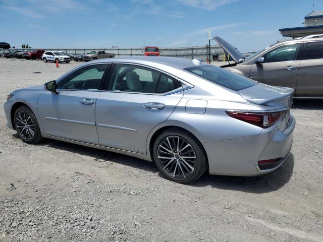 Photo 2 from auction – 2022 LEXUS ES 300H BA with VIN 58ADA1C11NU019444