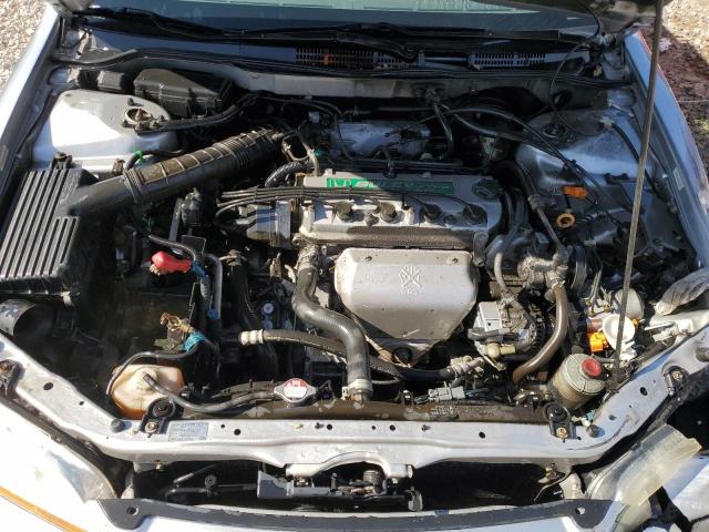 Photo 11 from auction – 2002 HONDA ACCORD EX with VIN JHMCG66012C028117