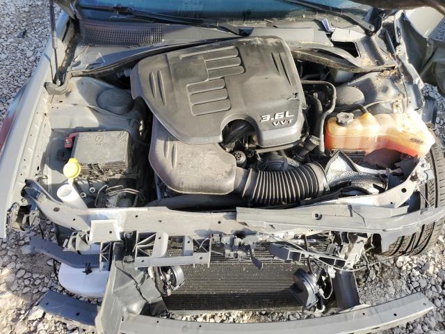 Photo 11 from auction – 2018 CHRYSLER 300 S with VIN 2C3CCABG9JH228925