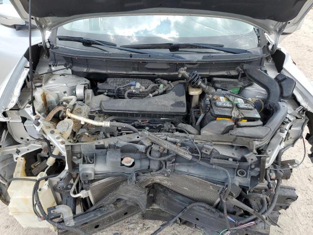 Photo 12 from auction – 2015 NISSAN ROGUE S with VIN KNMAT2MV5FP560741