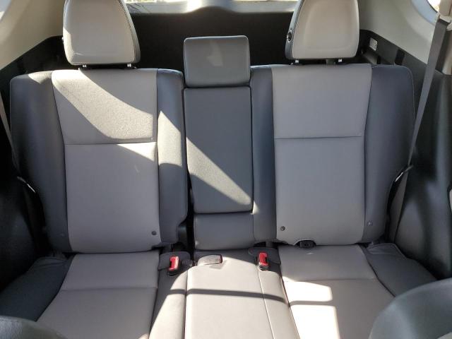 Photo 10 from auction – 2015 TOYOTA RAV4 LIMIT with VIN JTMDFREV4FJ032218