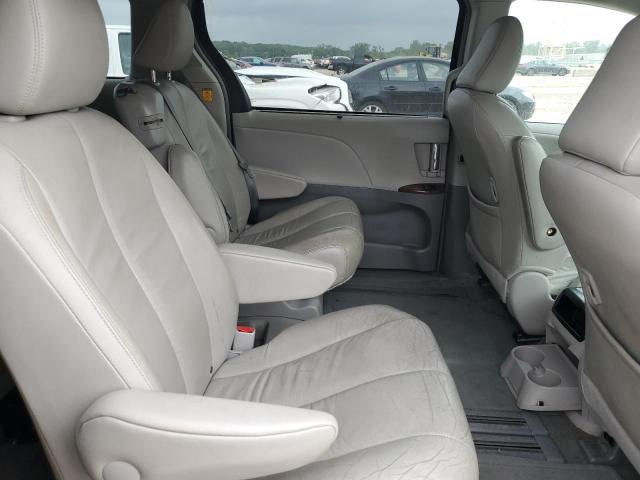 Photo 11 from auction – 2012 TOYOTA SIENNA XLE with VIN 5TDYK3DC7CS260741