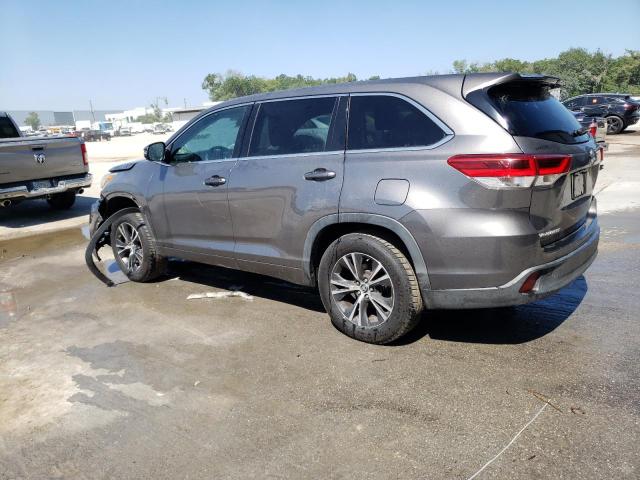 Photo 2 from auction – 2018 TOYOTA HIGHLANDER with VIN 5TDZZRFH3JS237756