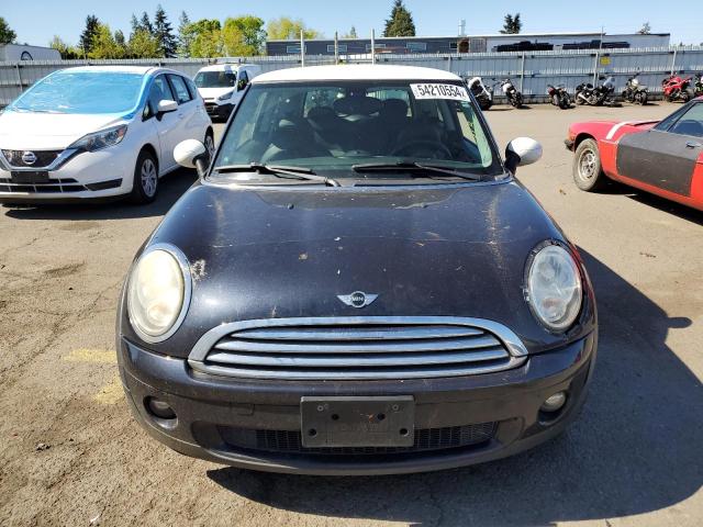 Photo 5 from auction – 2008 MINI COOPER with VIN WMWMF335X8TU63814