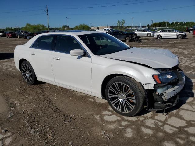Photo 4 from auction – 2014 CHRYSLER 300 S with VIN 2C3CCABT1EH178881