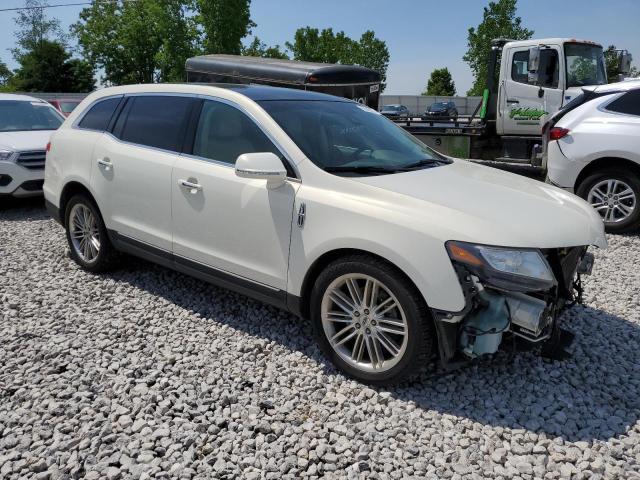 Photo 4 from auction – 2013 LINCOLN MKT with VIN 2LMHJ5AT2DBL51325